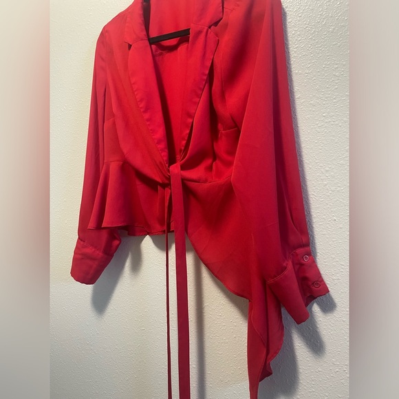 Red Venus Professional Cover Up - Picture 2 of 4